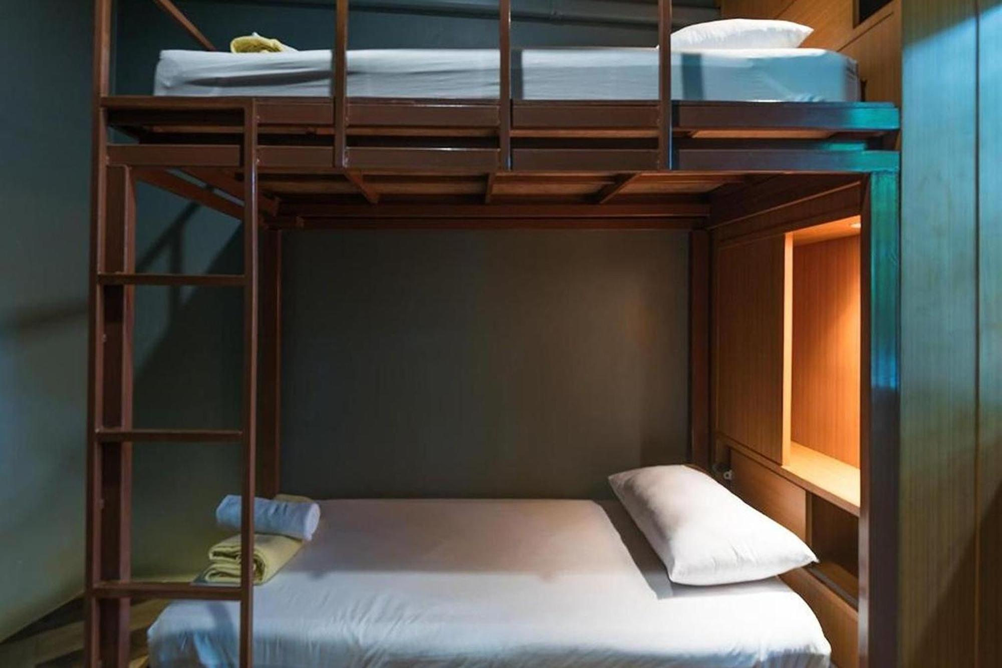 Loftel 22 Hostel Bangkok Extérieur photo