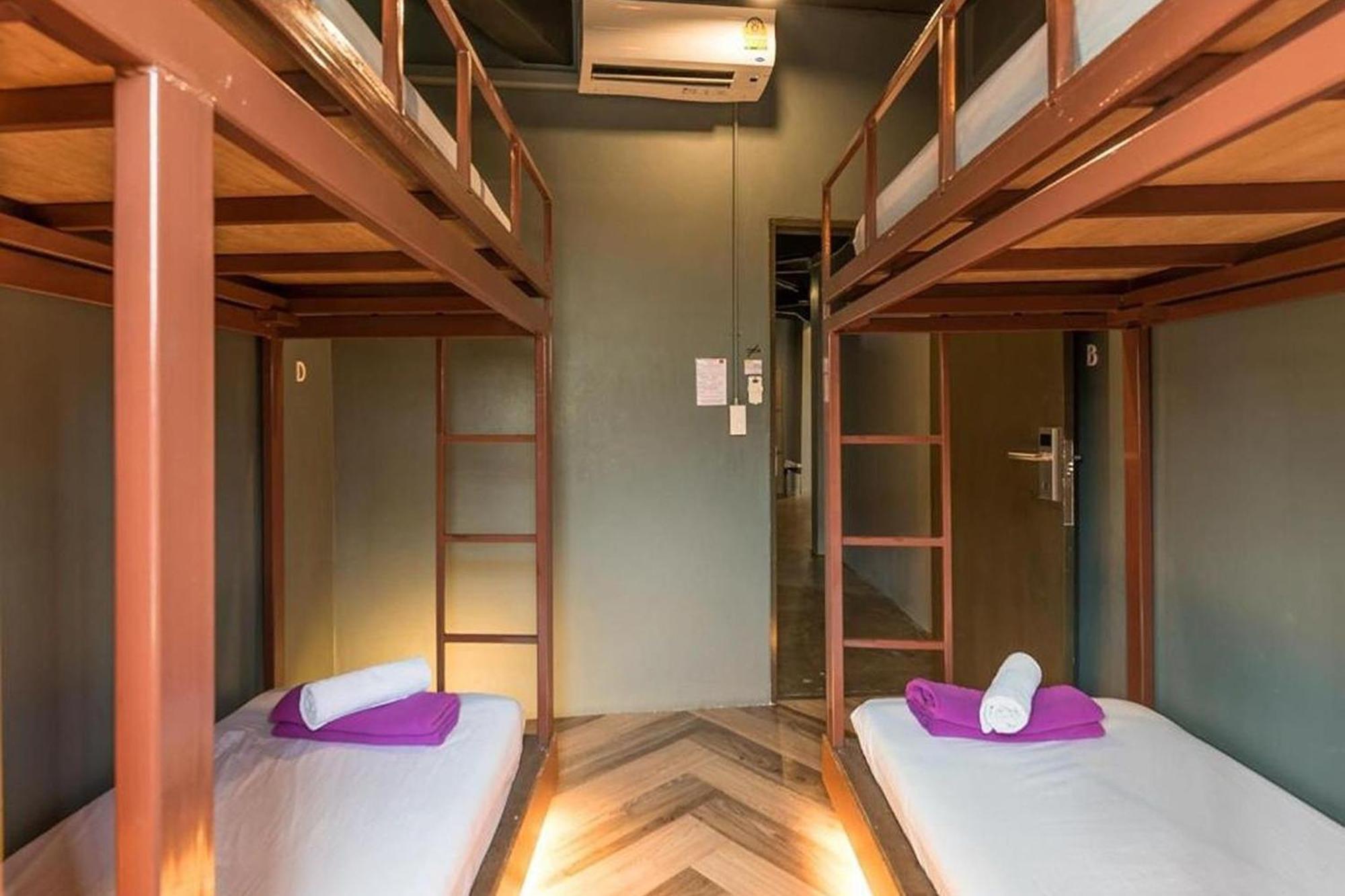 Loftel 22 Hostel Bangkok Extérieur photo